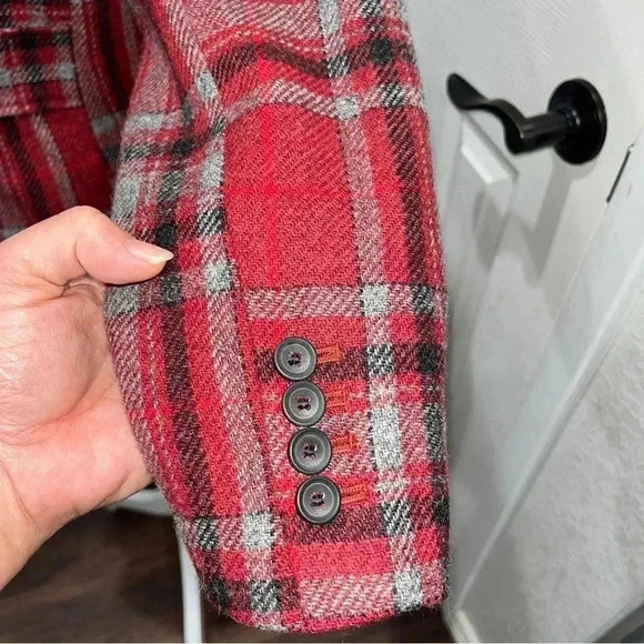 Talbots 100% Wool Blazer plaid, lined, single button closure, buisness wear - Picture 6 of 10